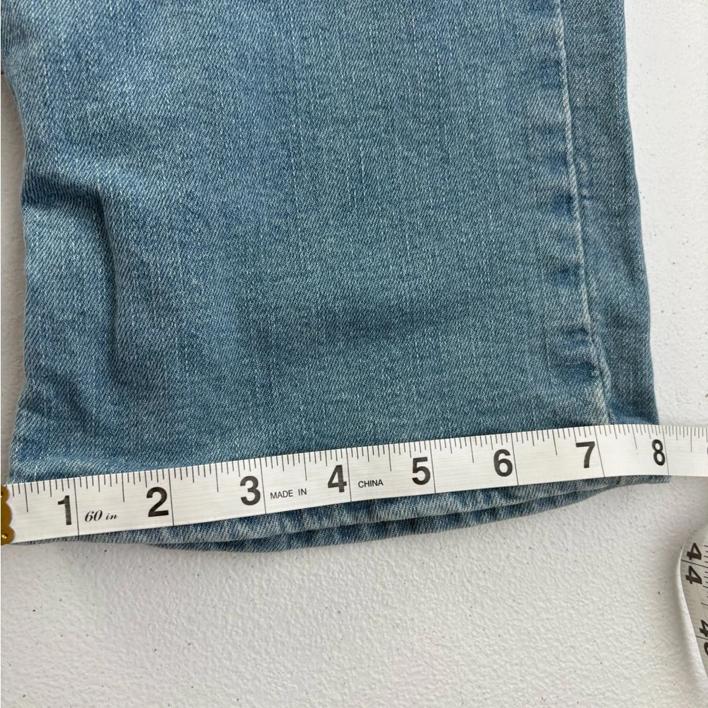 Levi's Relaxed Fit Light Blue Jeans‎